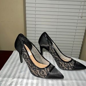 Black Lace and satin heel, Size 8, 4 inch heel